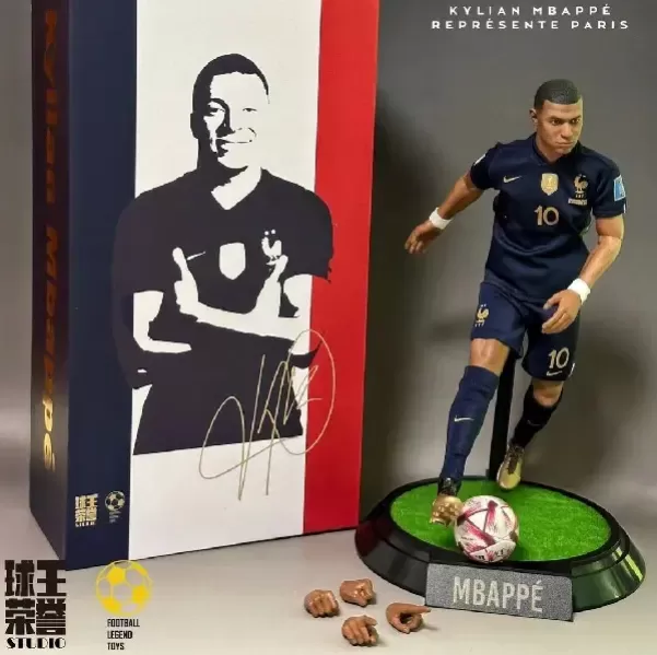 九游体育网页版姆巴佩皇家马德里2026赛季银河战舰领航者1:6限量版手办雕像